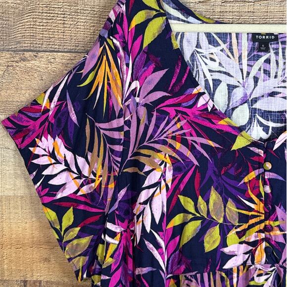 Torrid Rayon Slub Tiered Button-Front Top Blue Floral Leaf SZ 5 5X - Picture 4 of 10
